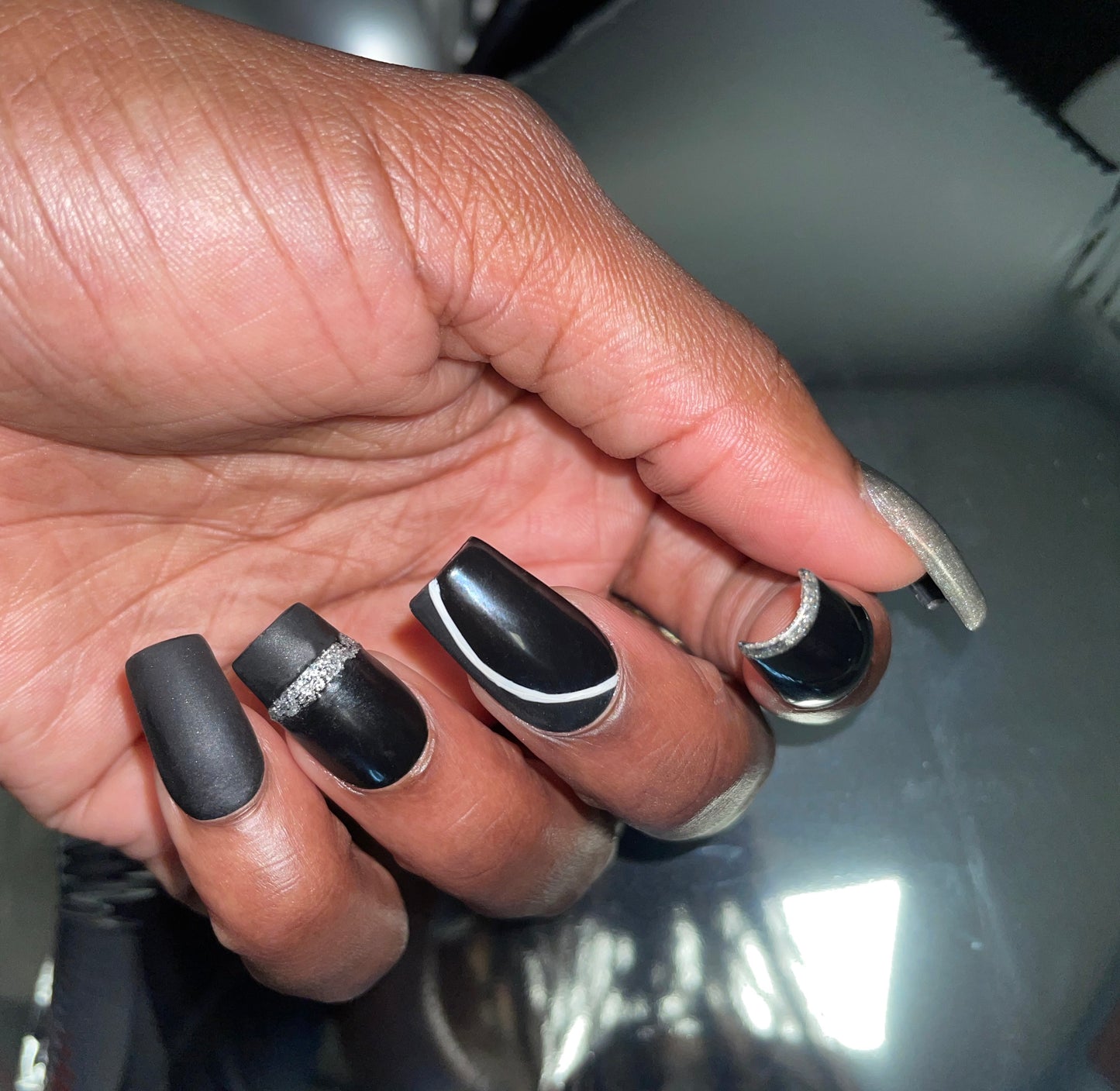 Silver & Black gel square nails set
